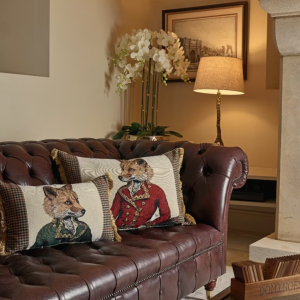 Master Fernando Fox Large Tapestry Cushion with Tweed & Fringe